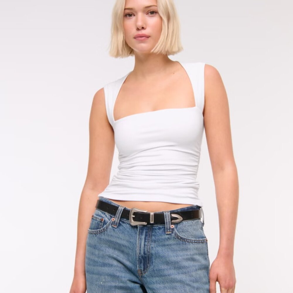Abercrombie and Fitch White Ava Top - Size Medium